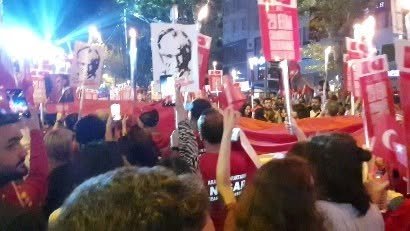 Gülcan Arpacıoğlu Instagram Post